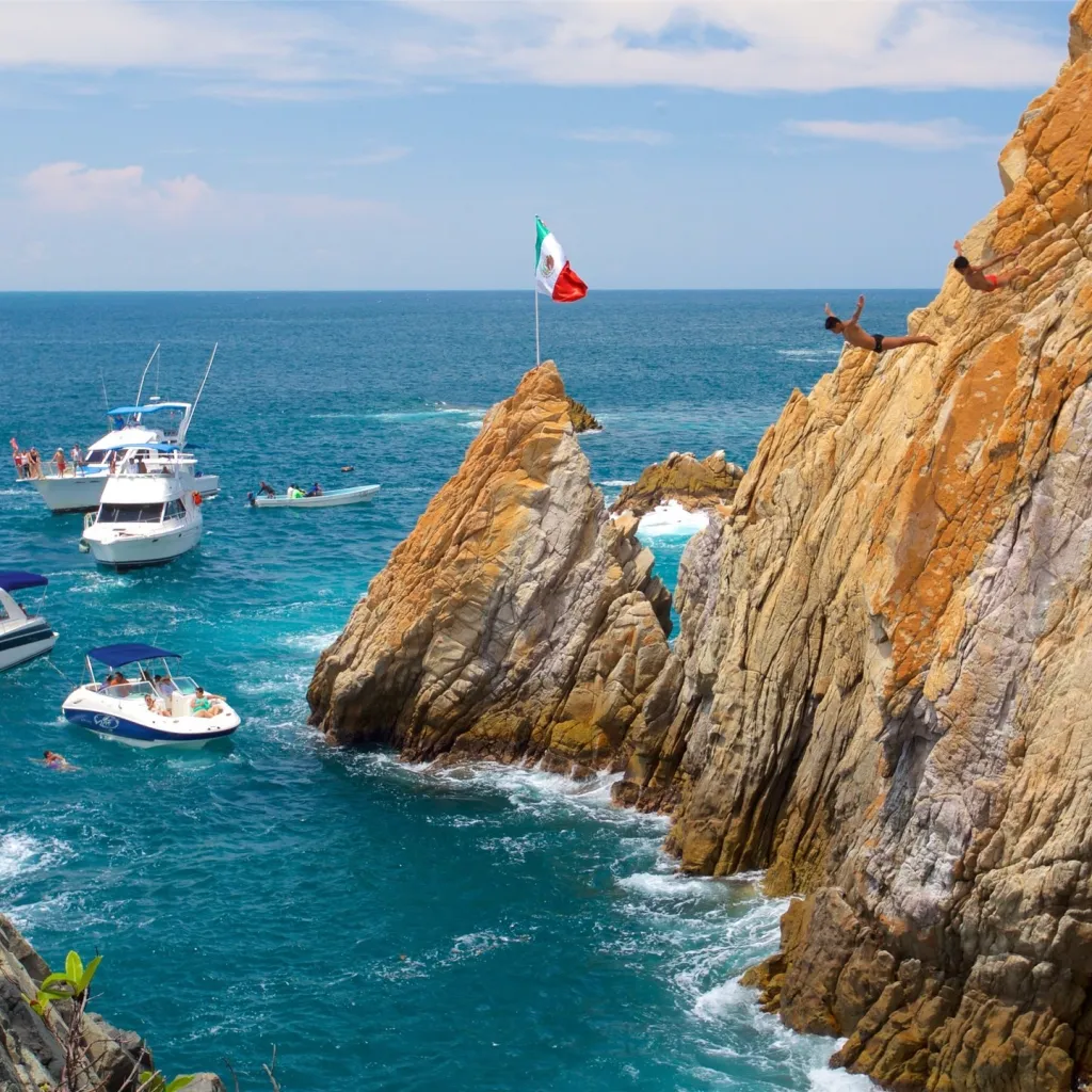 La Quebrada Cliff Divers